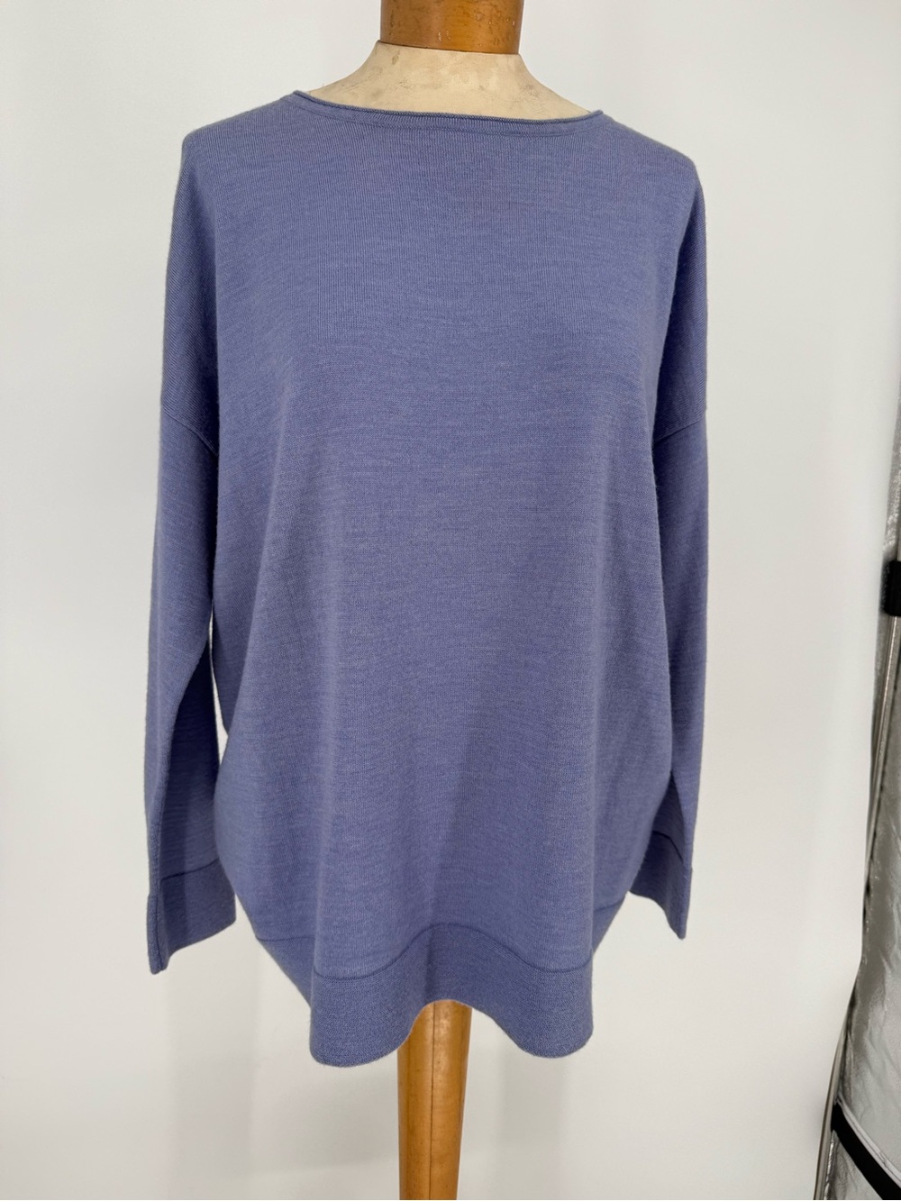 Eileen Fisher Merino Wool Lilac Scoopneck Sweater sz Small/ Petite